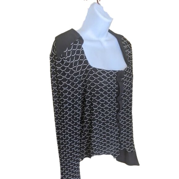 VINTAGE  Montreal Desginer ELL JAY  Unique Black and White Top Fits 14-16 - Picture 2 of 4